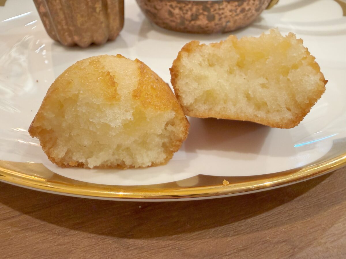 ひとくち焼き菓子の断面